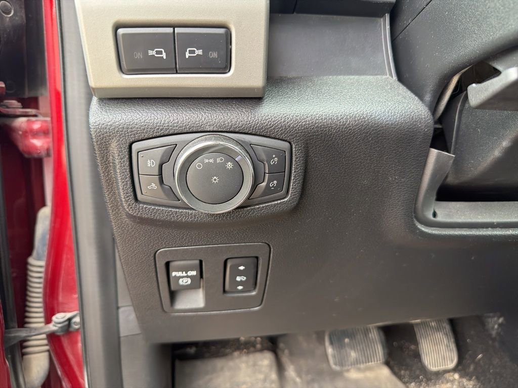 Used 2019 Ford F150 Lariat AWD/4WD image 15
