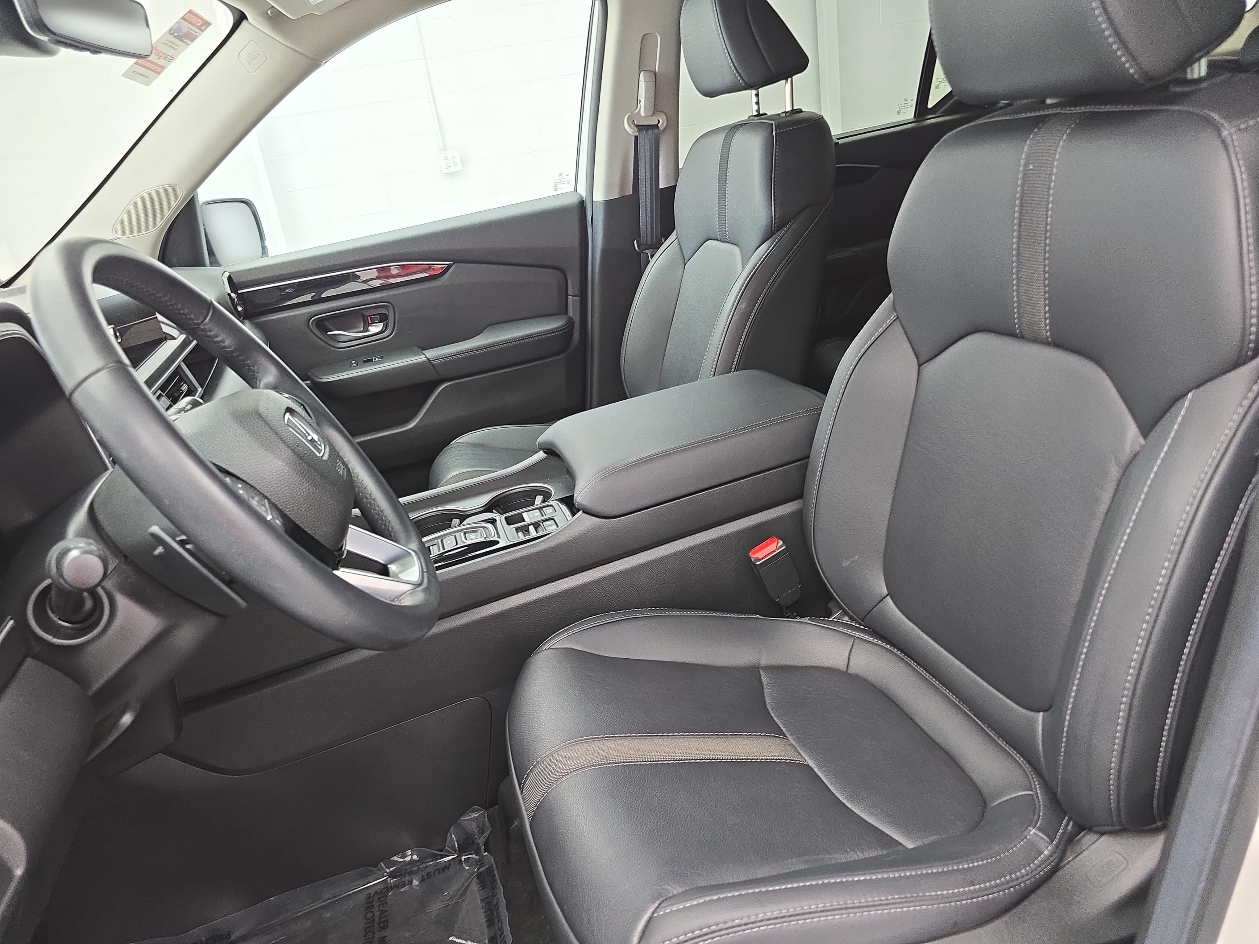 Certified 2025 Honda Pilot EX-L image 16