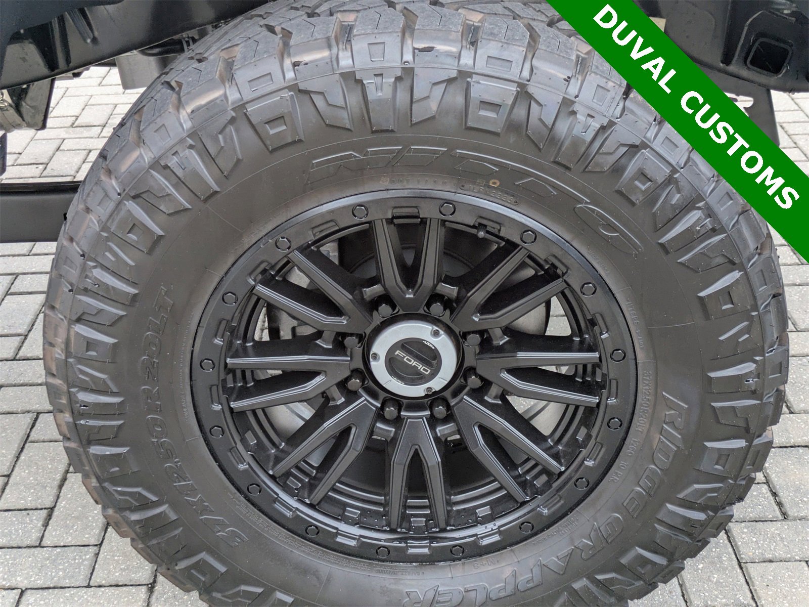 New 2025 Ford F350 Lariat w/ Lariat Ultimate Package image 11