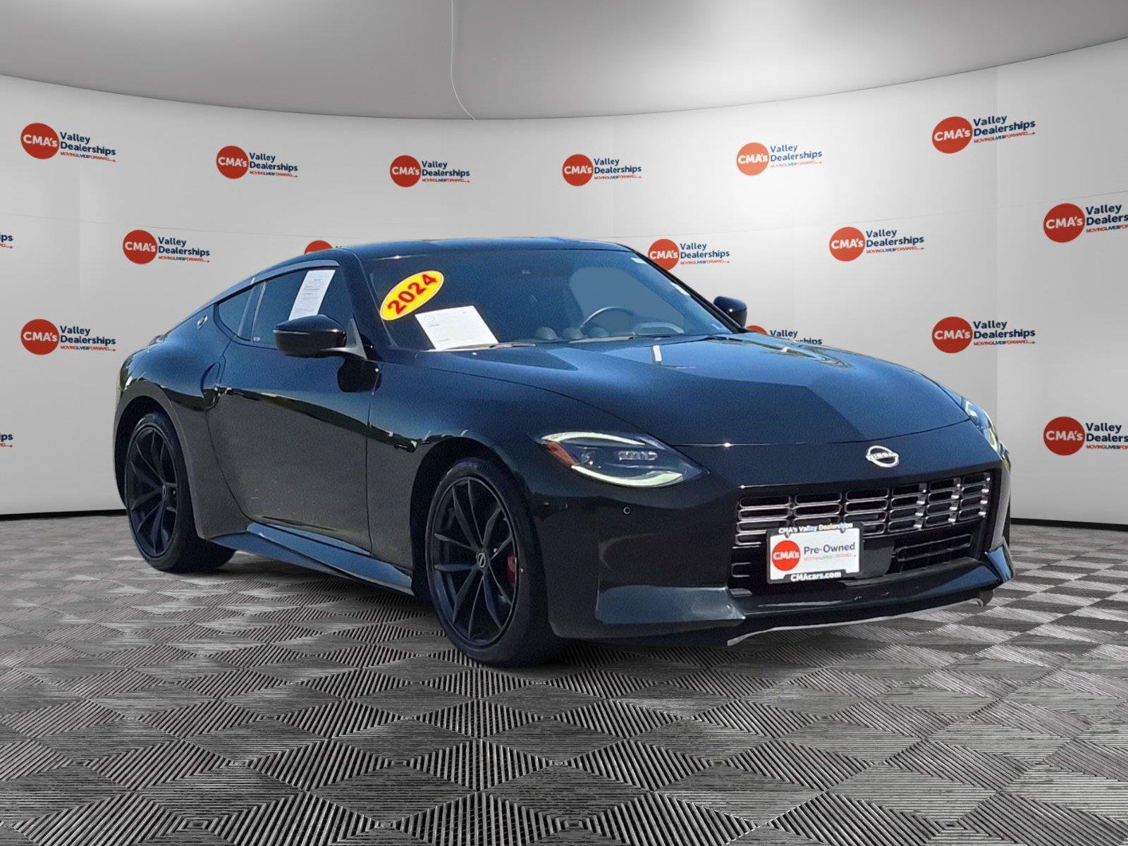 Used 2024 Nissan Z Performance w/ Floor Mat Package RWD image 7