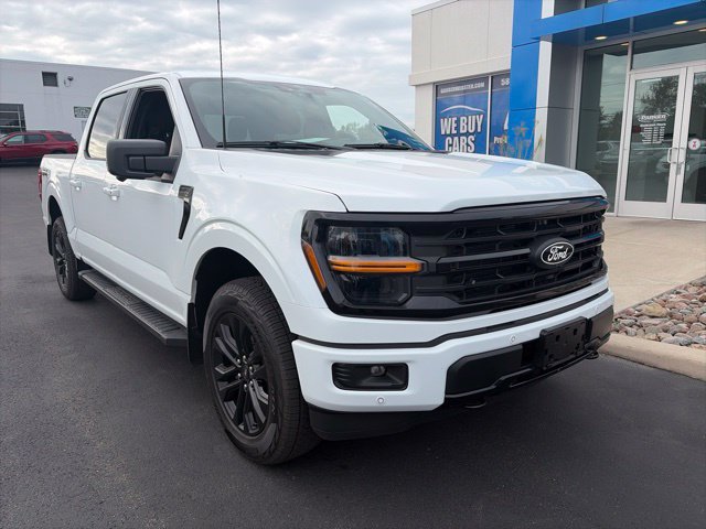 Used 2026 Ford F150 XLT w/ Equipment Group 302A MID AWD/4WD image 4