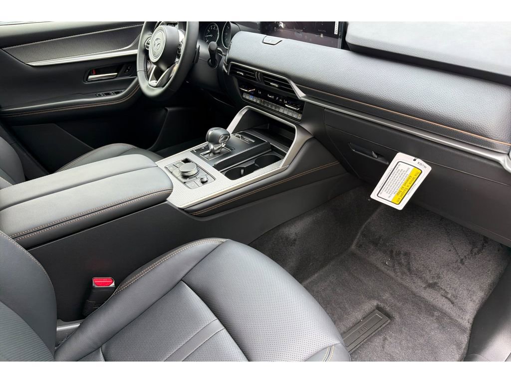 New 2026 MAZDA CX-90 3.3 Turbo w/ Preferred Package image 17