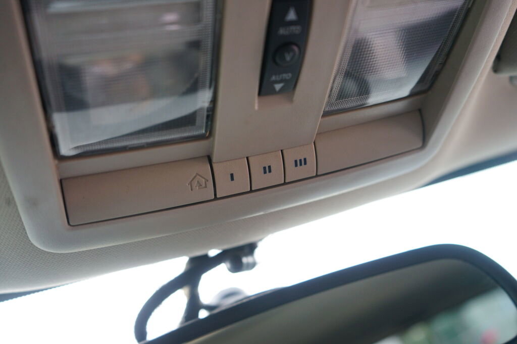 Used 2007 Jeep Grand Cherokee SRT8 w/ SRT Option Group I image 21