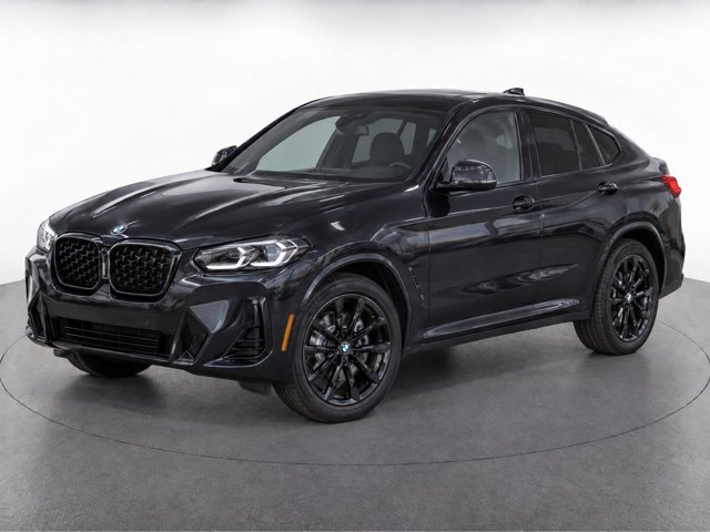 Used 2025 BMW X4 xDrive30i w/ Premium Package AWD/4WD image 2