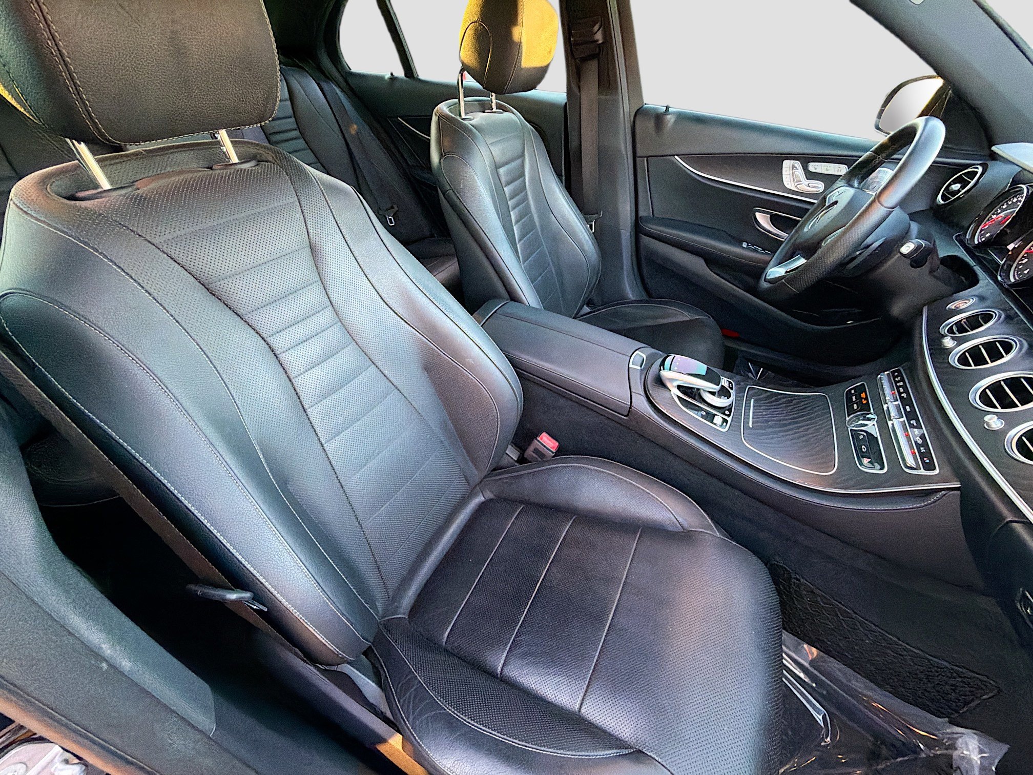 Used 2018 Mercedes-Benz E 300 image 15