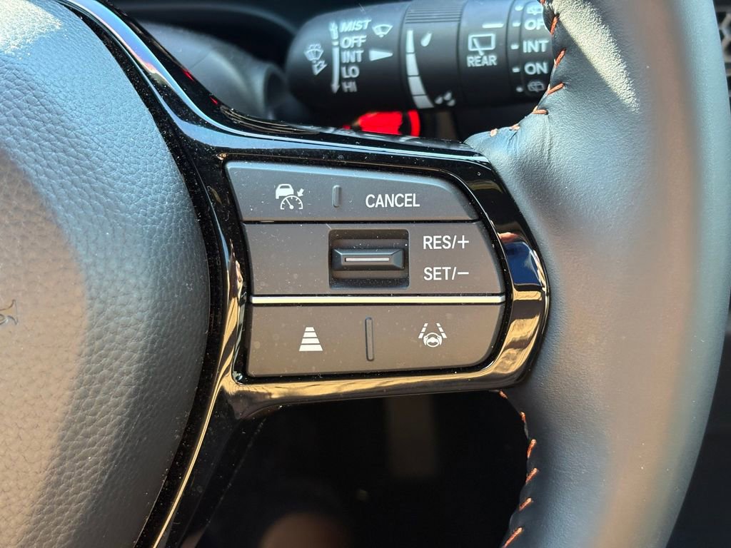 Used 2025 Honda HR-V Sport image 28