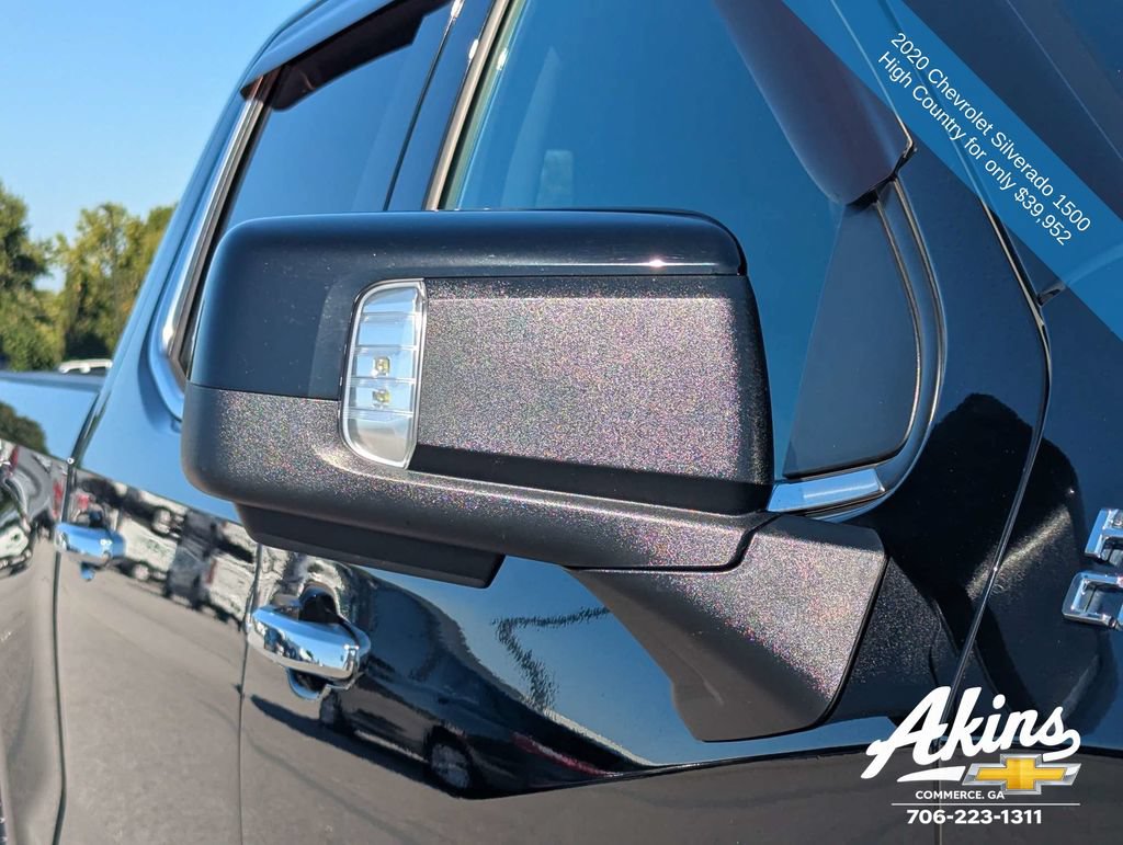 Used 2020 Chevrolet Silverado 1500 High Country w/ Technology Package AWD/4WD image 12