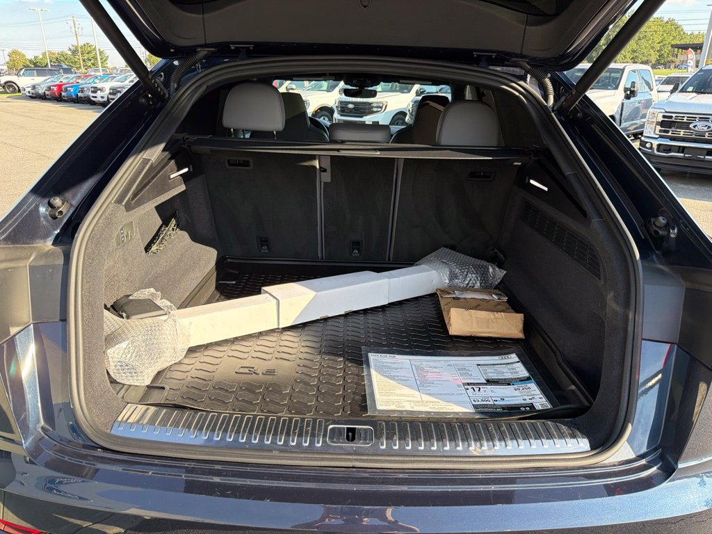 Used 2024 Audi SQ8 Prestige AWD/4WD image 18