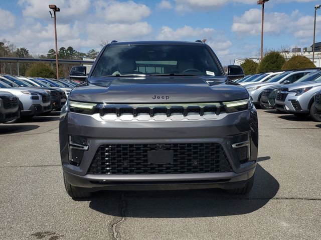 New 2026 Jeep Grand Wagoneer L 4WD image 2