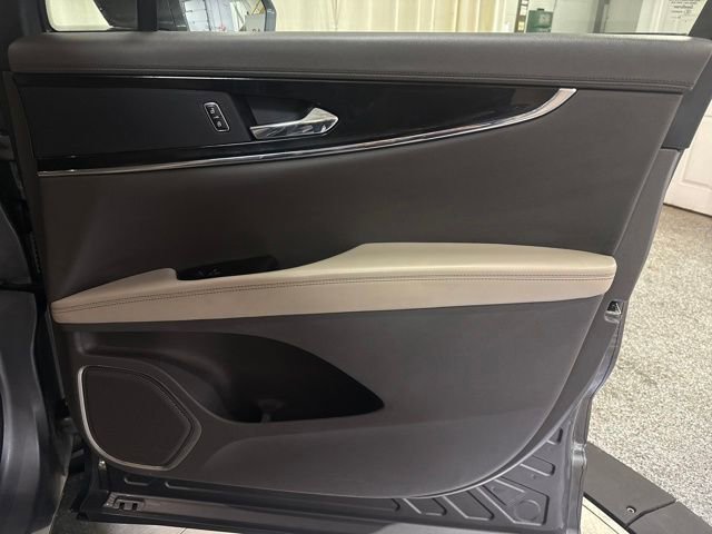 Certified 2023 Lincoln Nautilus AWD w/ Premium Package image 24