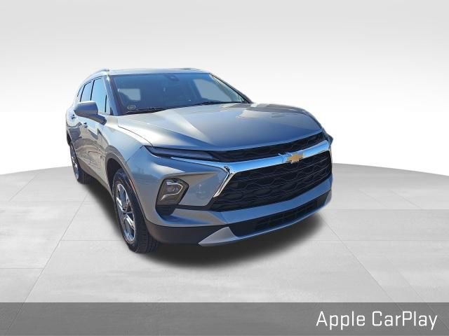 Used 2024 Chevrolet Blazer LT w/ Convenience Package image 2