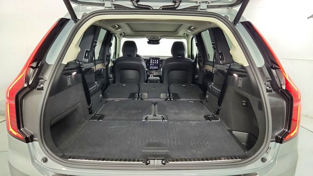 New 2026 Volvo XC90 B6 Plus w/ Protection Package Premier AWD/4WD image 43