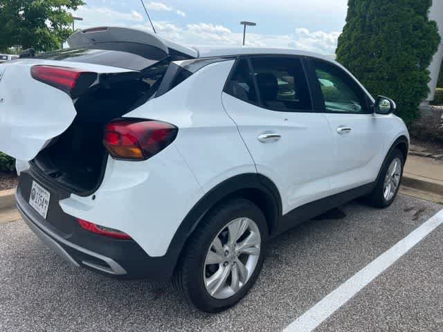 Used 2024 Buick Encore GX Preferred w/ Comfort Package FWD image 9