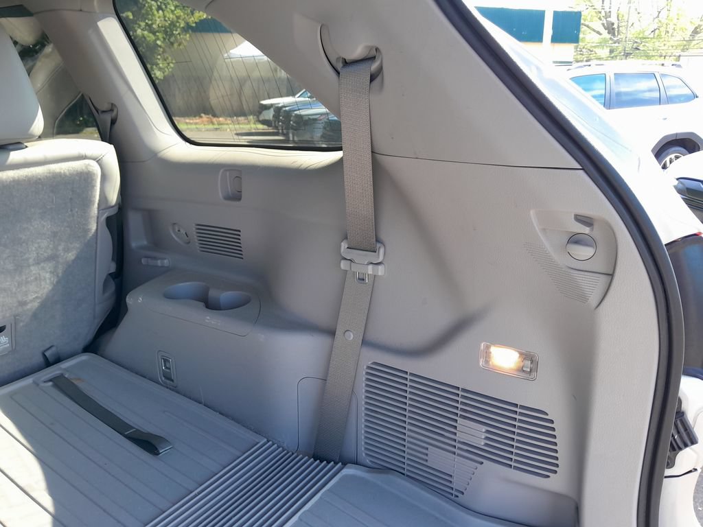 Used 2018 Toyota Highlander XLE AWD/4WD image 42