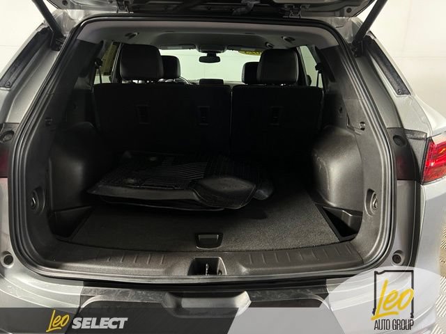 Used 2023 Chevrolet Blazer LT w/ Midnight/Sport Edition FWD image 19