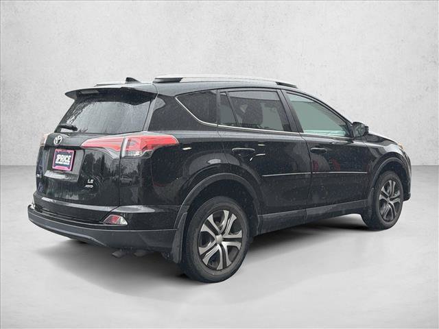 Used 2017 Toyota RAV4 LE w/ Carpet Mat Package AWD/4WD image 5