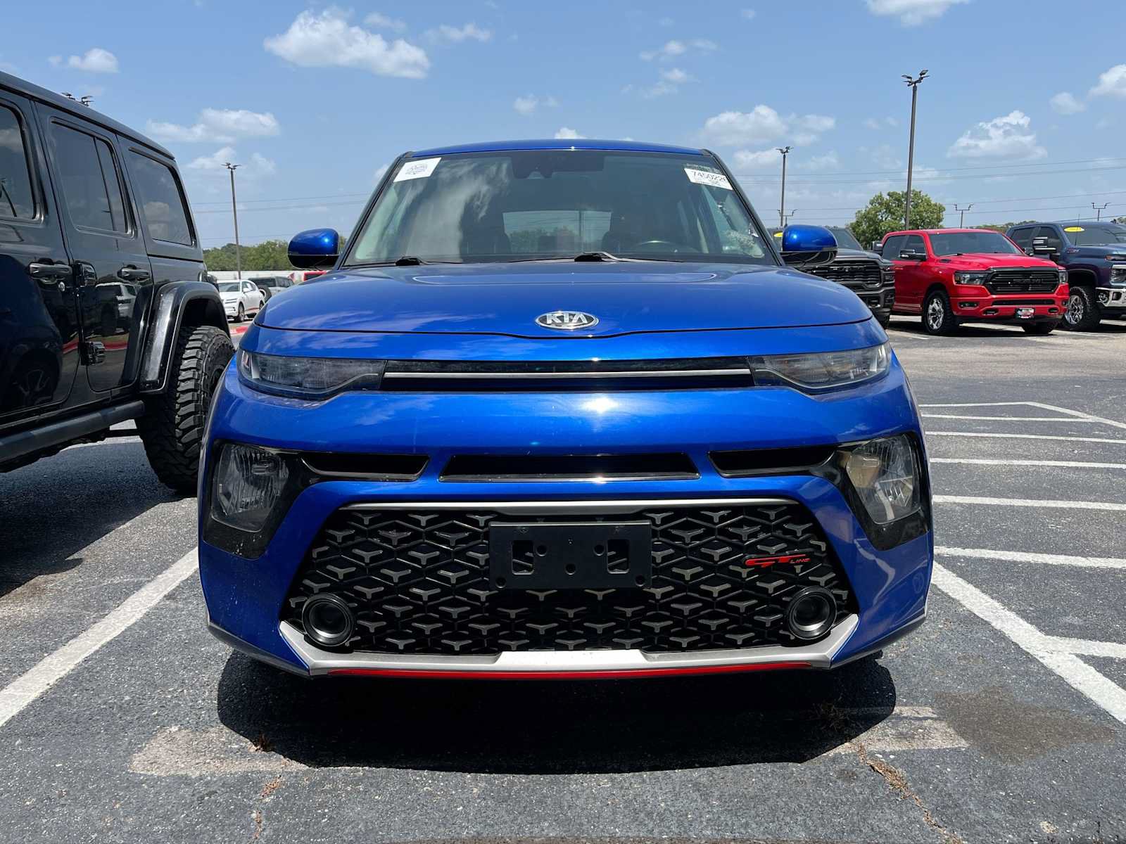 Used 2020 Kia Soul GT-Line w/ GT 2.0L Power Sunroof Package FWD image 2