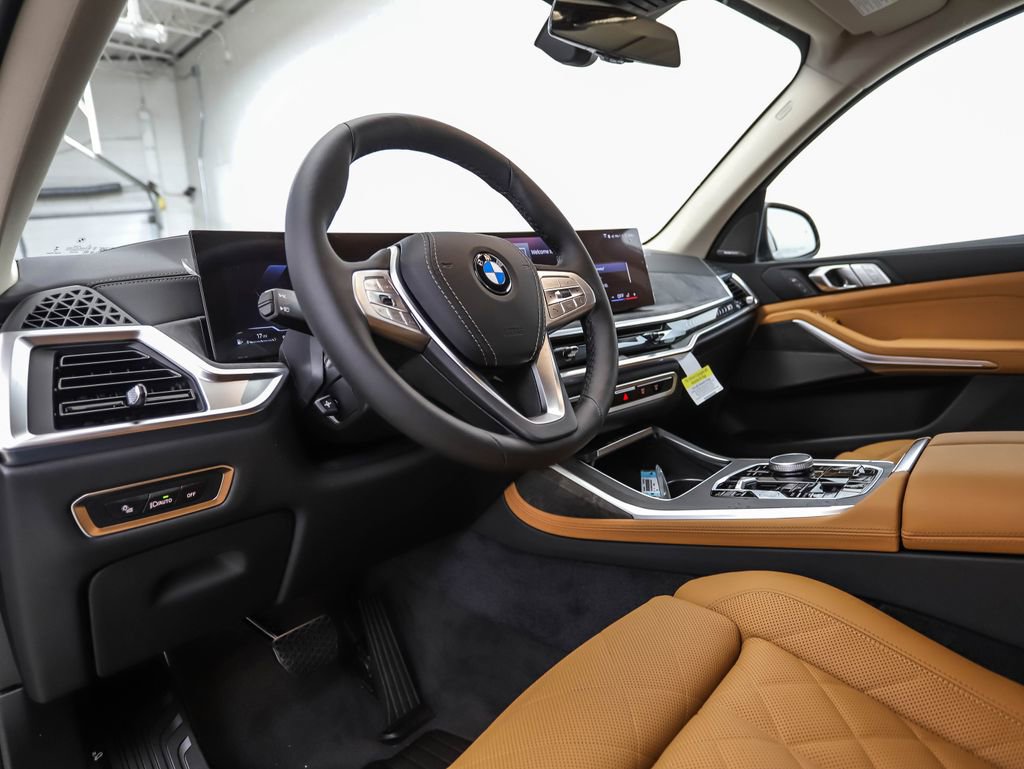 Used 2026 BMW X7 xDrive40i image 10