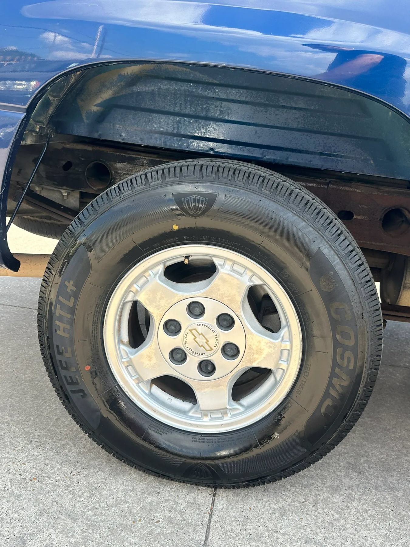Used 2001 Chevrolet Silverado 1500 LS RWD image 21