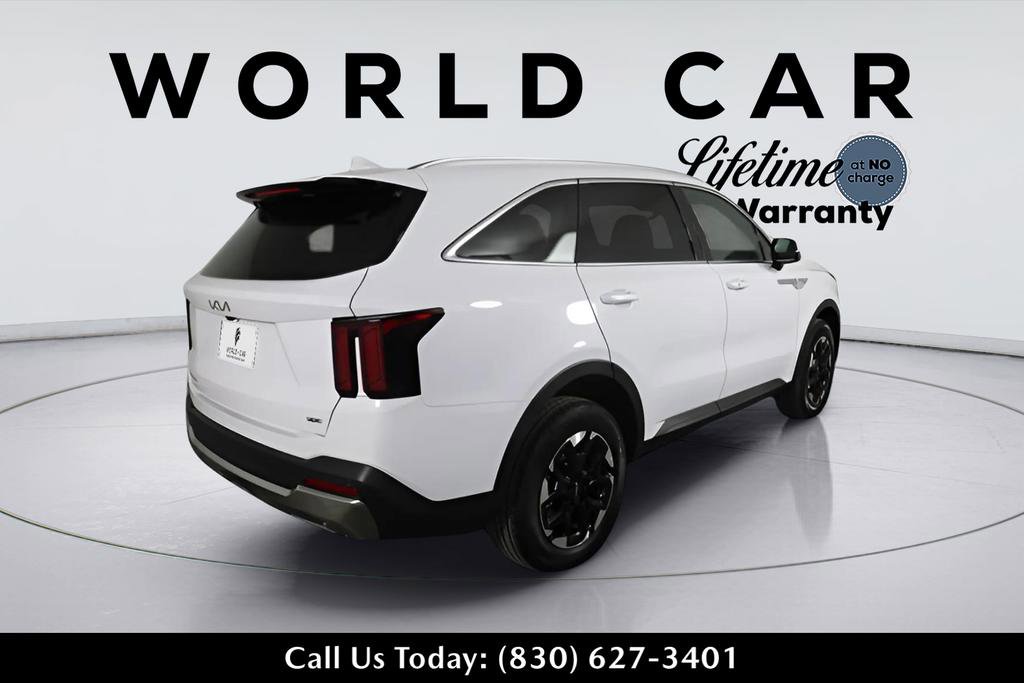 New 2025 Kia Sorento S image 7