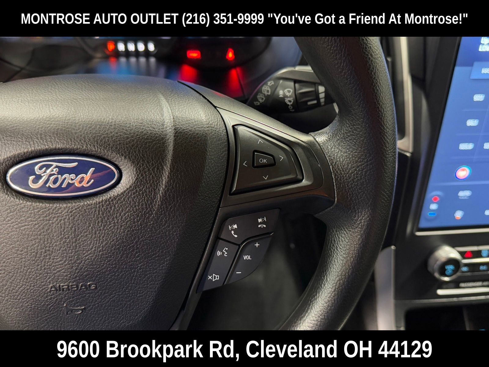 Used 2022 Ford Edge SE image 19