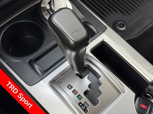 Used 2024 Toyota 4Runner TRD Sport AWD/4WD image 26