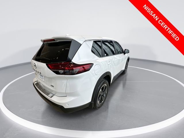 Certified 2026 Nissan Rogue SV image 8