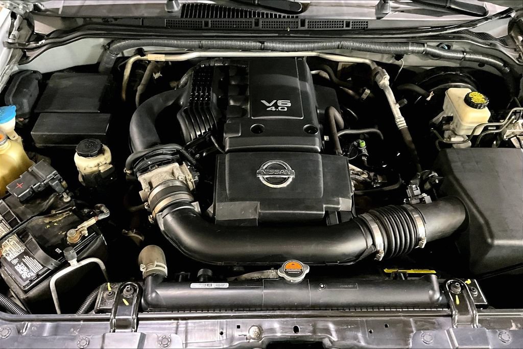 Used 2017 Nissan Frontier SV AWD/4WD image 28