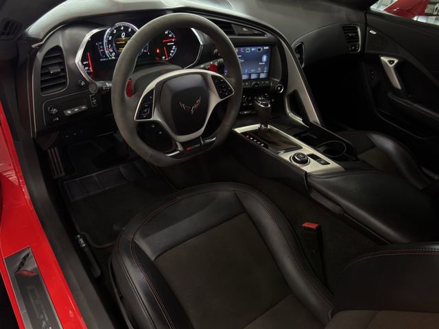 Used 2017 Chevrolet Corvette Z06 RWD image 12