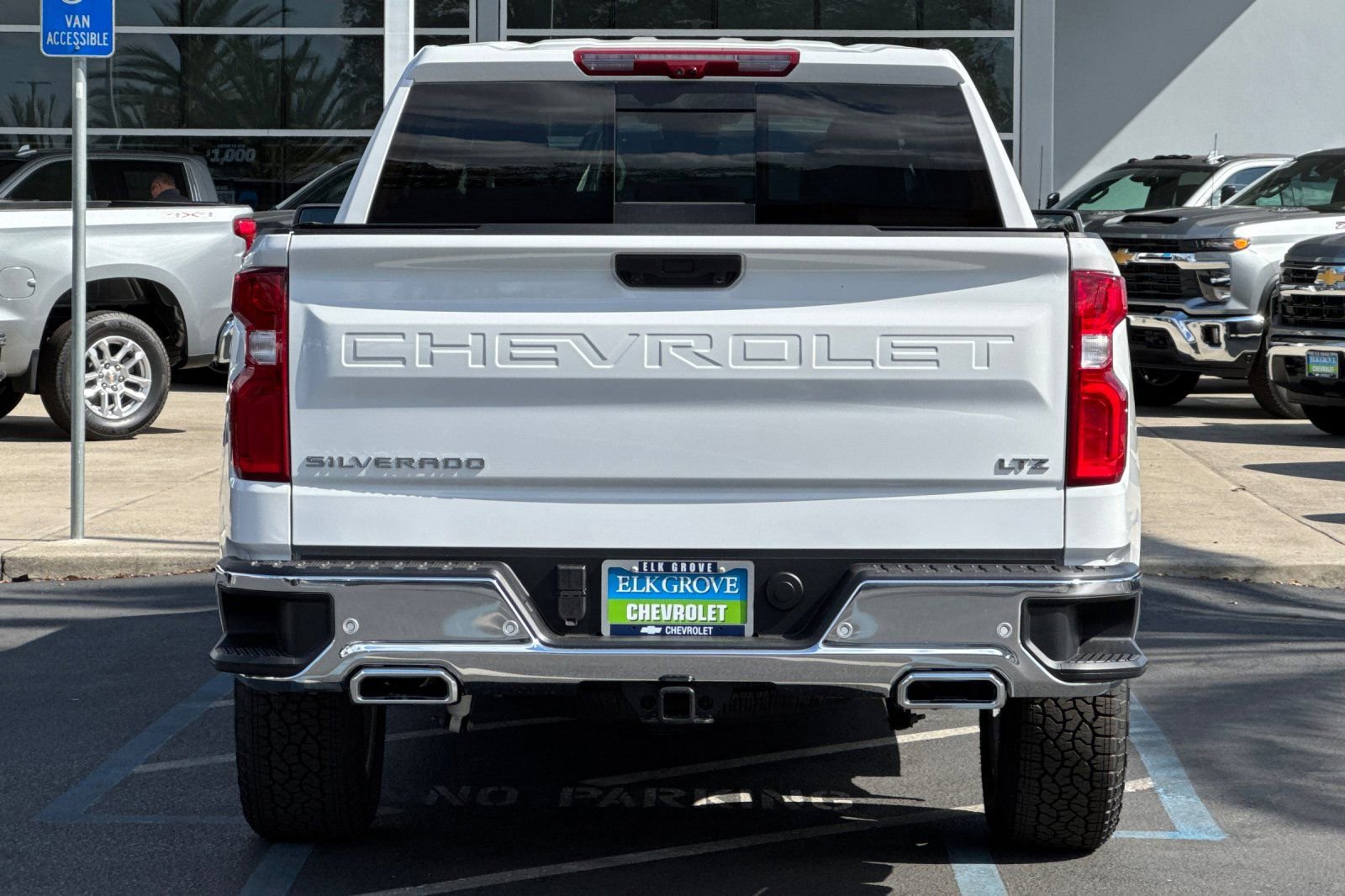 New 2026 Chevrolet Silverado 1500 LTZ AWD/4WD image 4