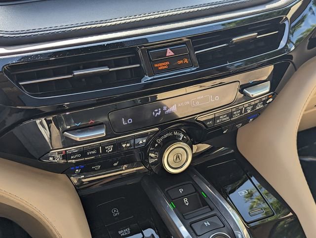 Used 2022 Acura MDX SH-AWD w/ Advance Package image 25