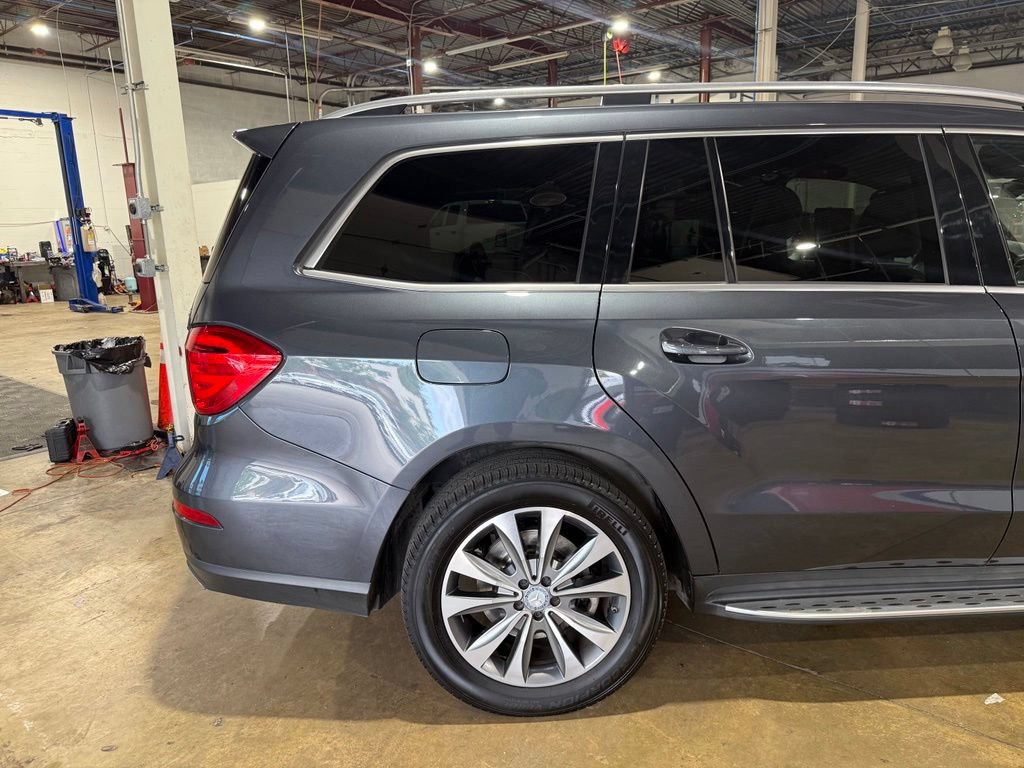 Used 2015 Mercedes-Benz GL 450 4MATIC image 14