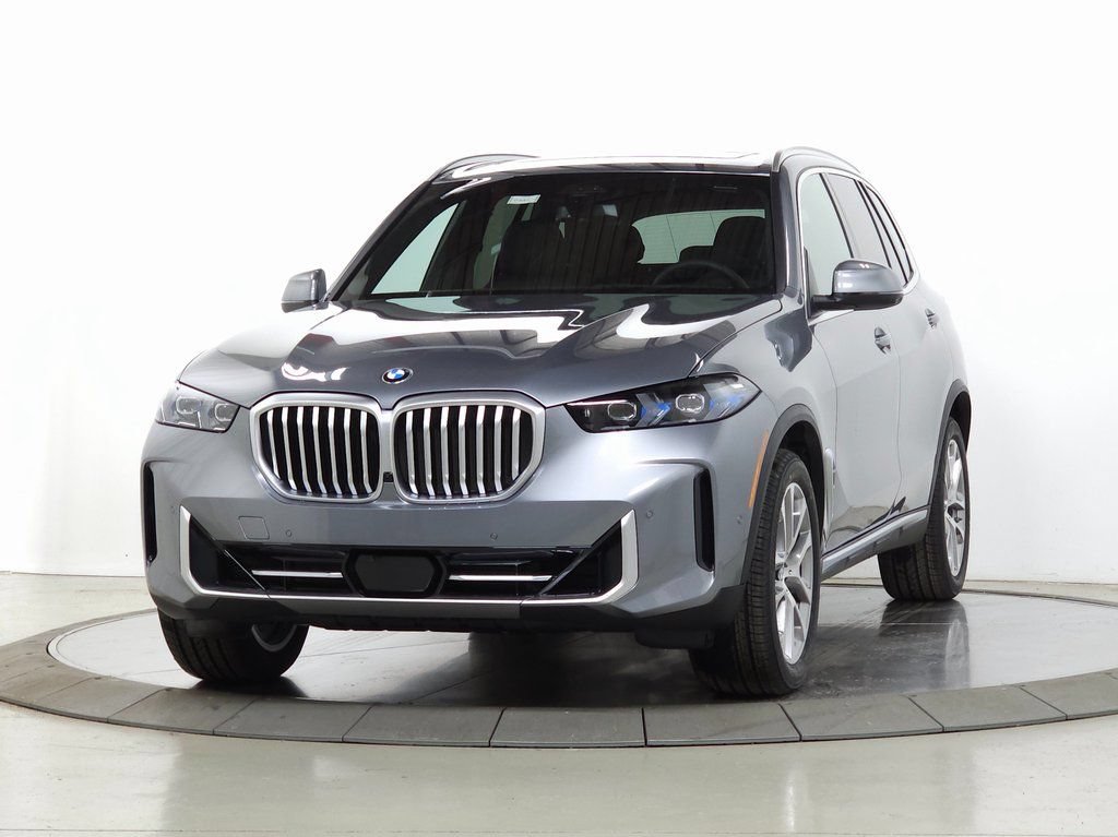 Used 2026 BMW X5 xDrive40i AWD/4WD image 3
