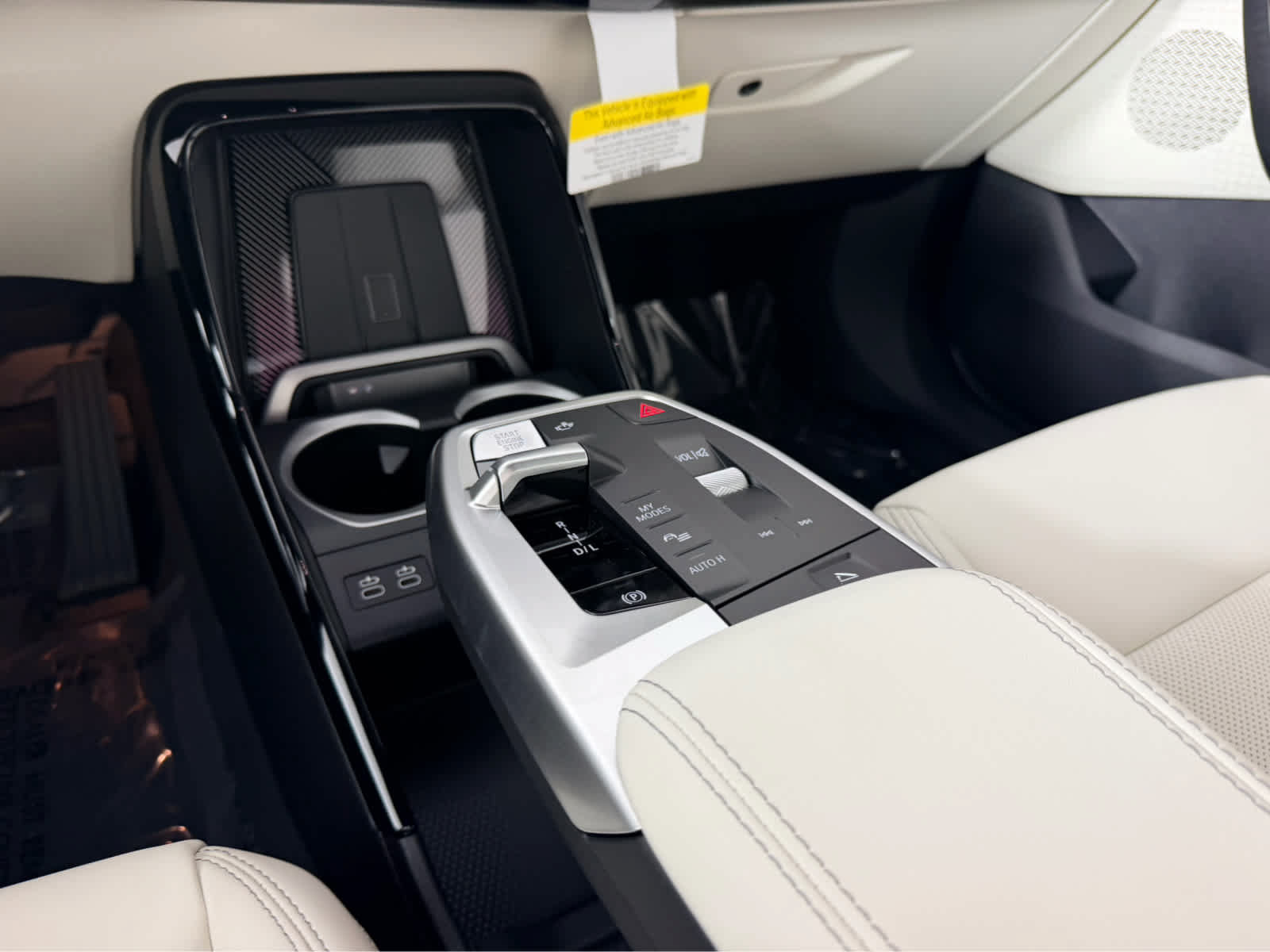New 2027 BMW X1 xDrive28i AWD/4WD image 12