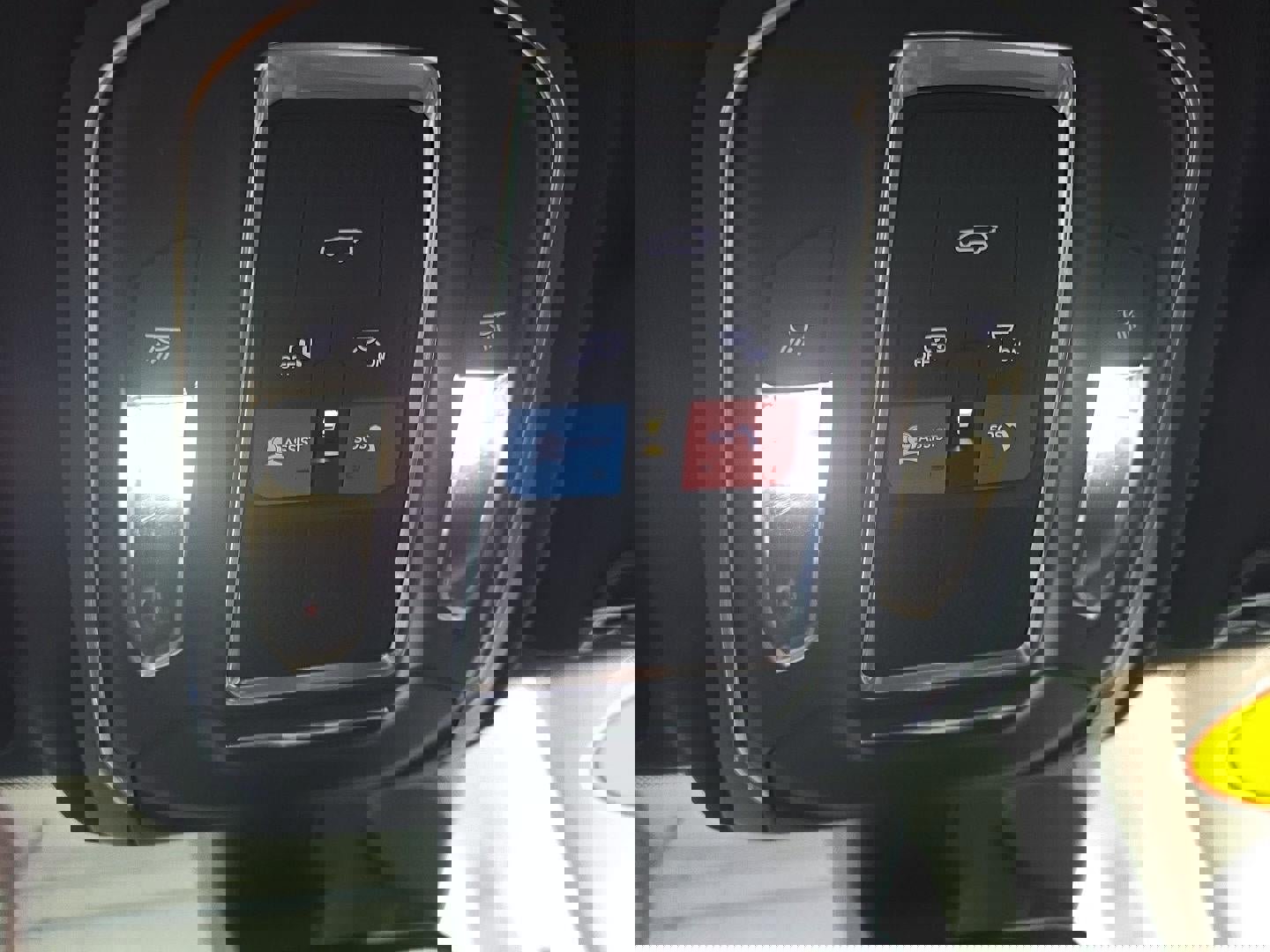 Used 2024 Jeep Grand Cherokee Altitude image 18