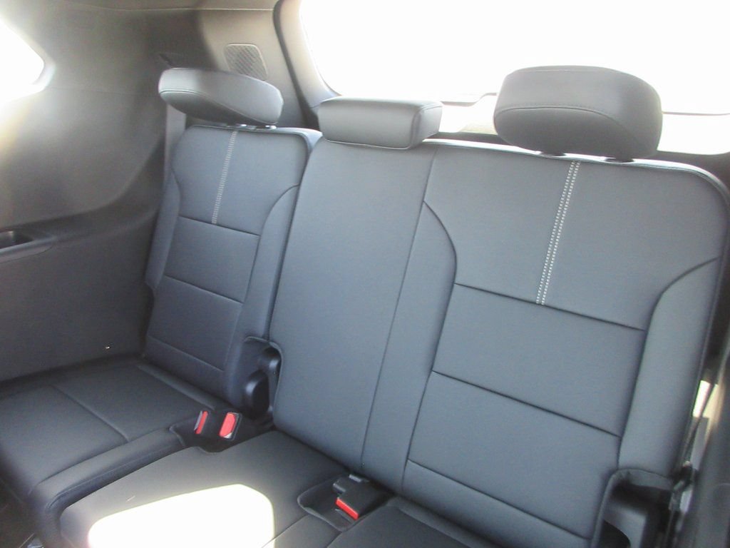 New 2026 GMC Acadia Elevation w/ Black Edition FWD image 15