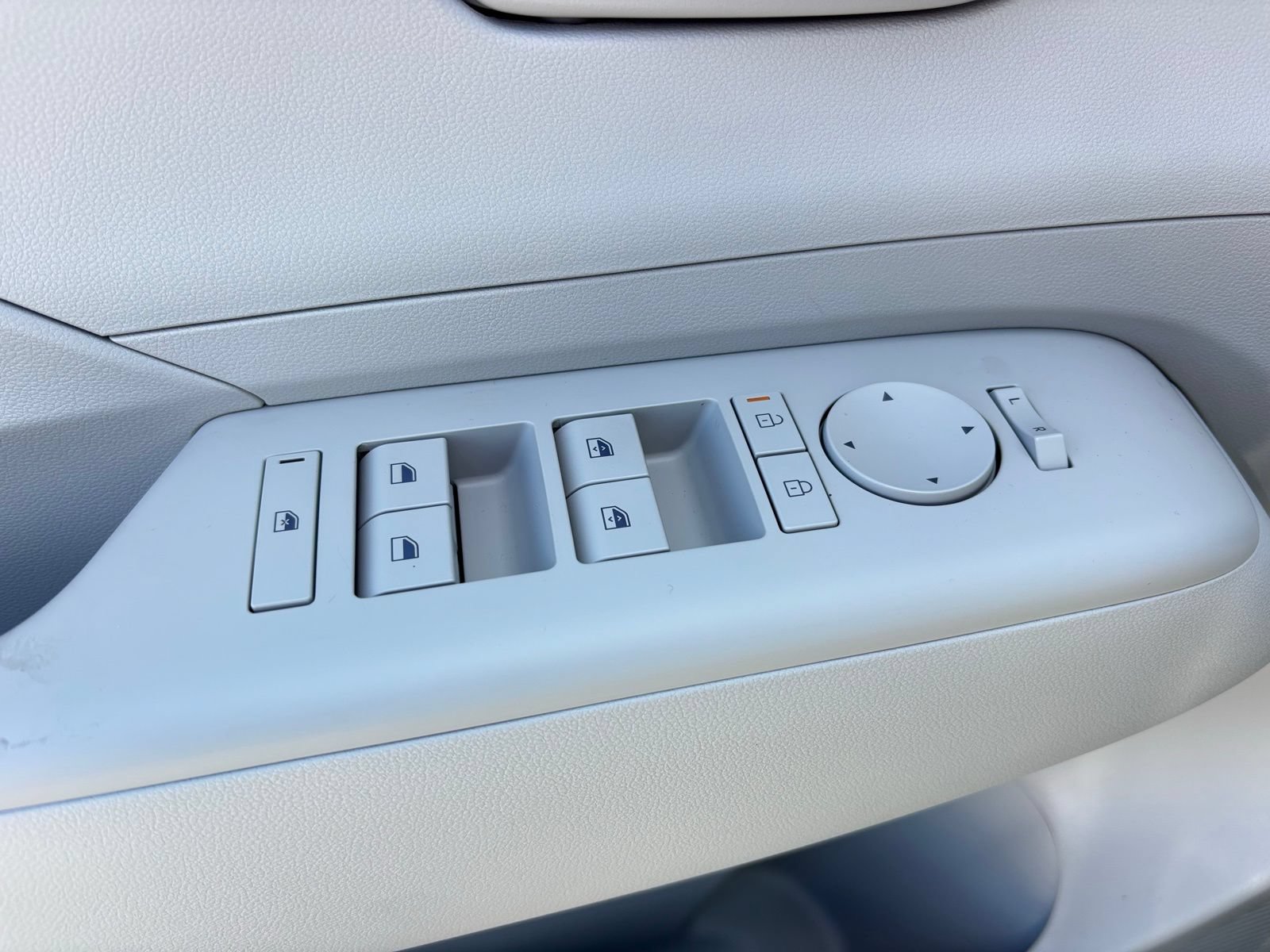 New 2026 Hyundai Kona SEL Sport FWD image 11