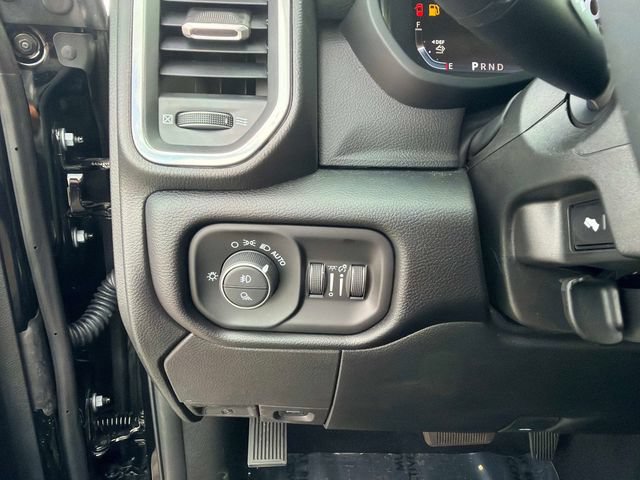 Used 2026 RAM 2500 Laramie AWD/4WD image 29