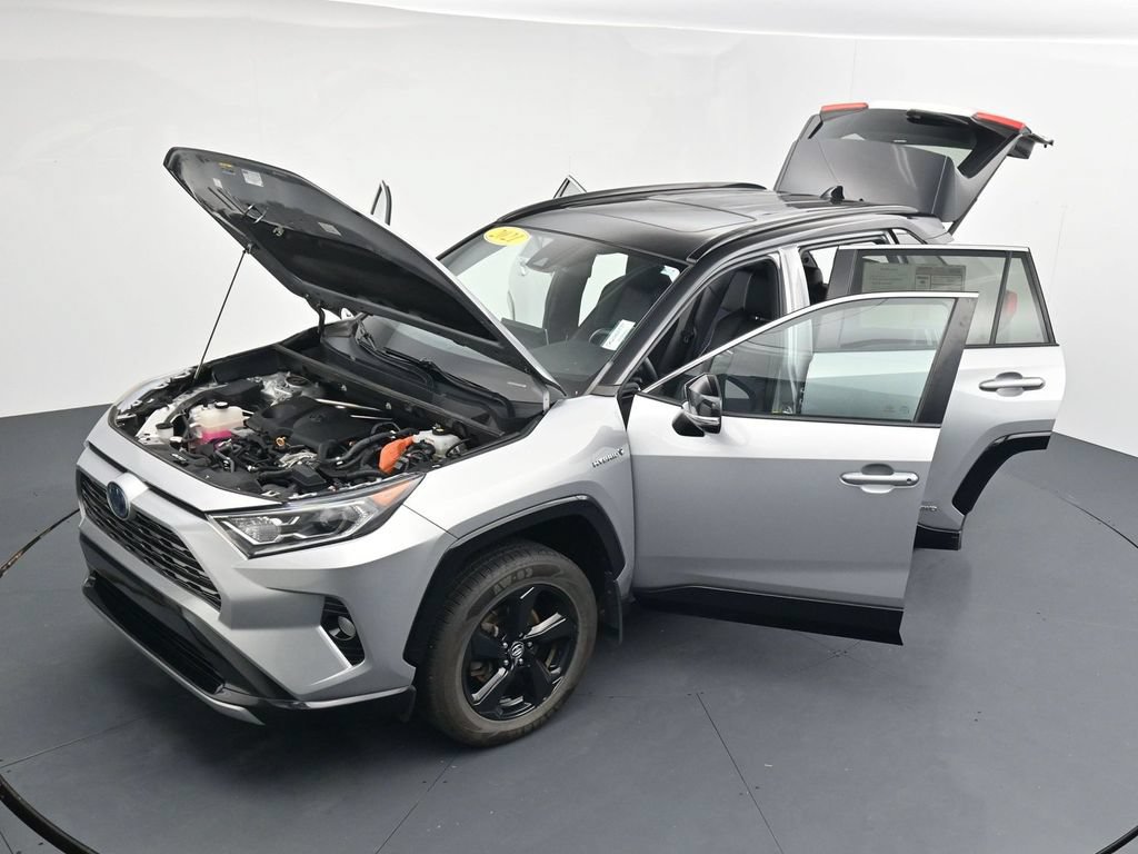 Used 2021 Toyota RAV4 XSE AWD/4WD image 41
