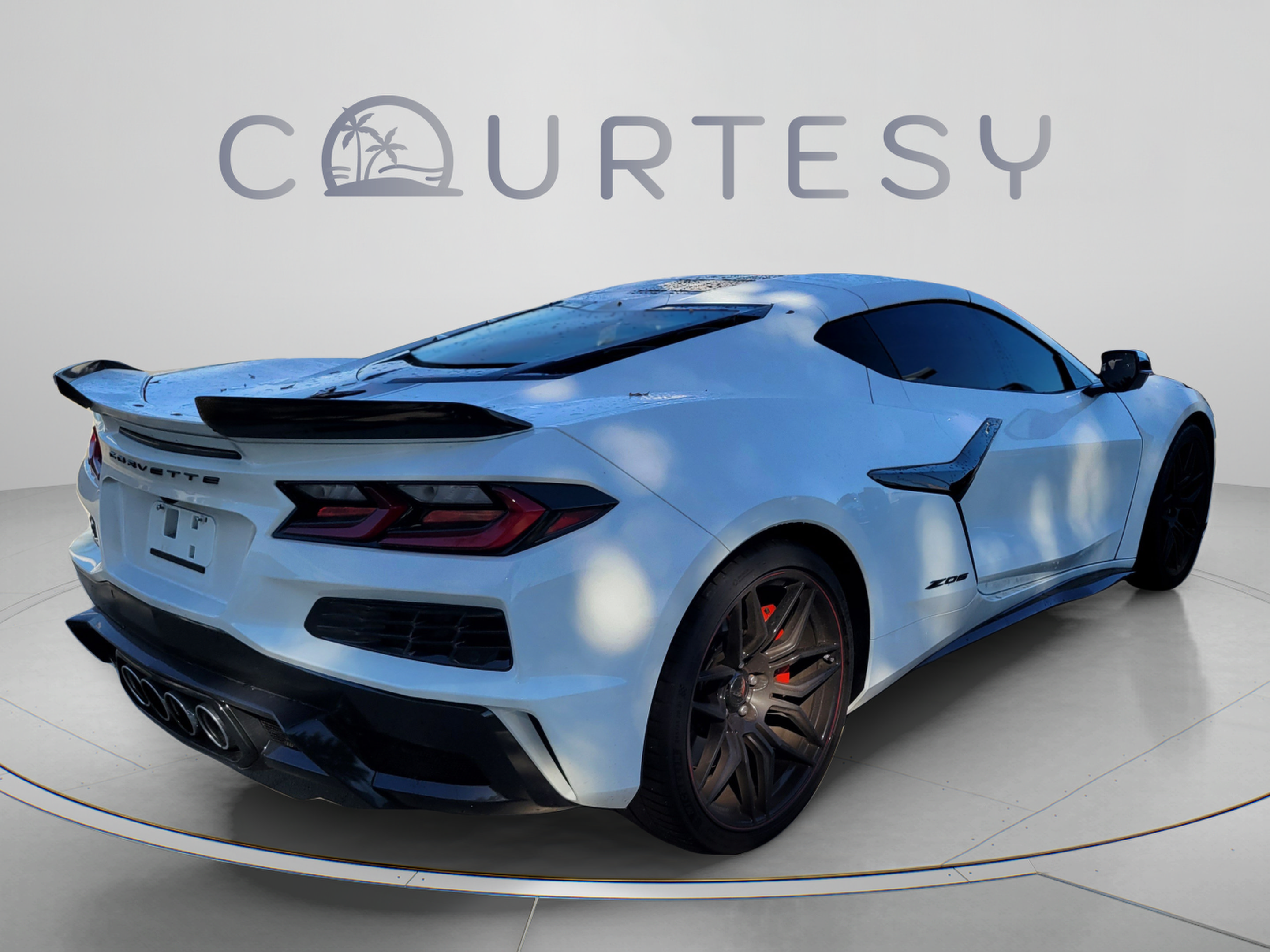 Used 2024 Chevrolet Corvette Z06 w/ Battery Protection Package RWD image 3