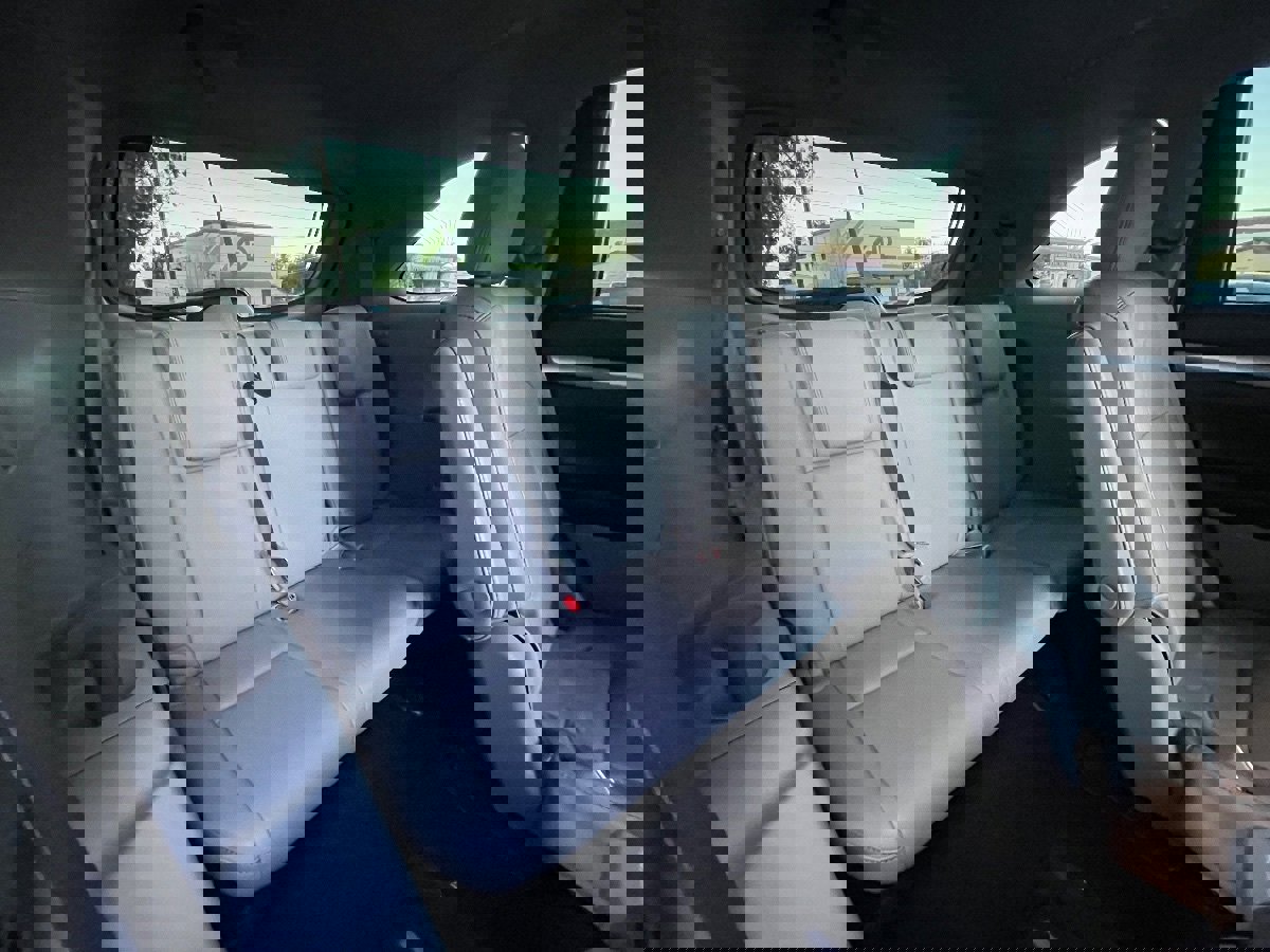 Used 2016 Toyota Highlander XLE image 15