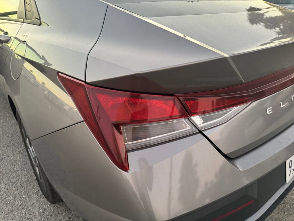 Used 2024 Hyundai Elantra SEL image 35