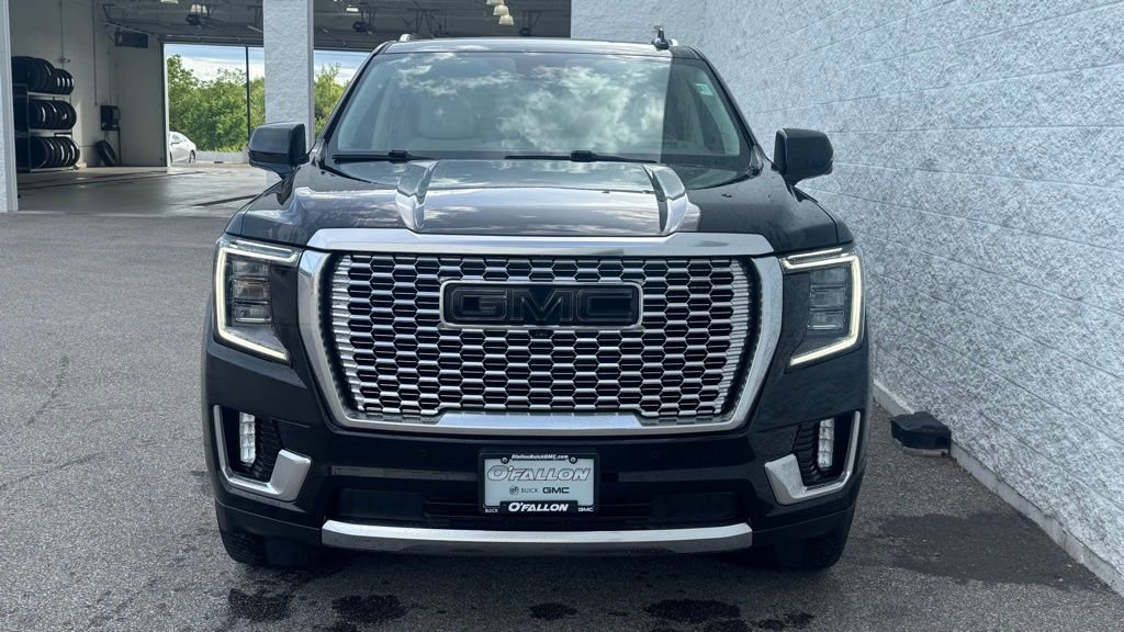 Used 2023 GMC Yukon Denali AWD/4WD image 4