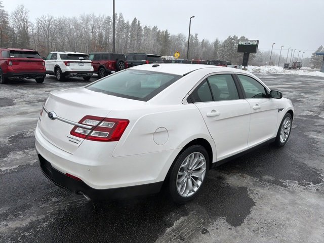 Used 2016 Ford Taurus Limited image 5