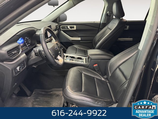 Used 2020 Ford Explorer XLT w/ Equipment Group 202A AWD/4WD image 7