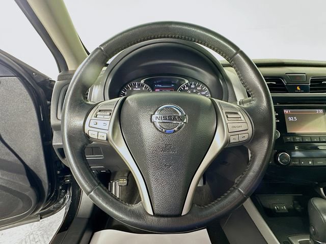 Used 2014 Nissan Altima 2.5 SV image 12