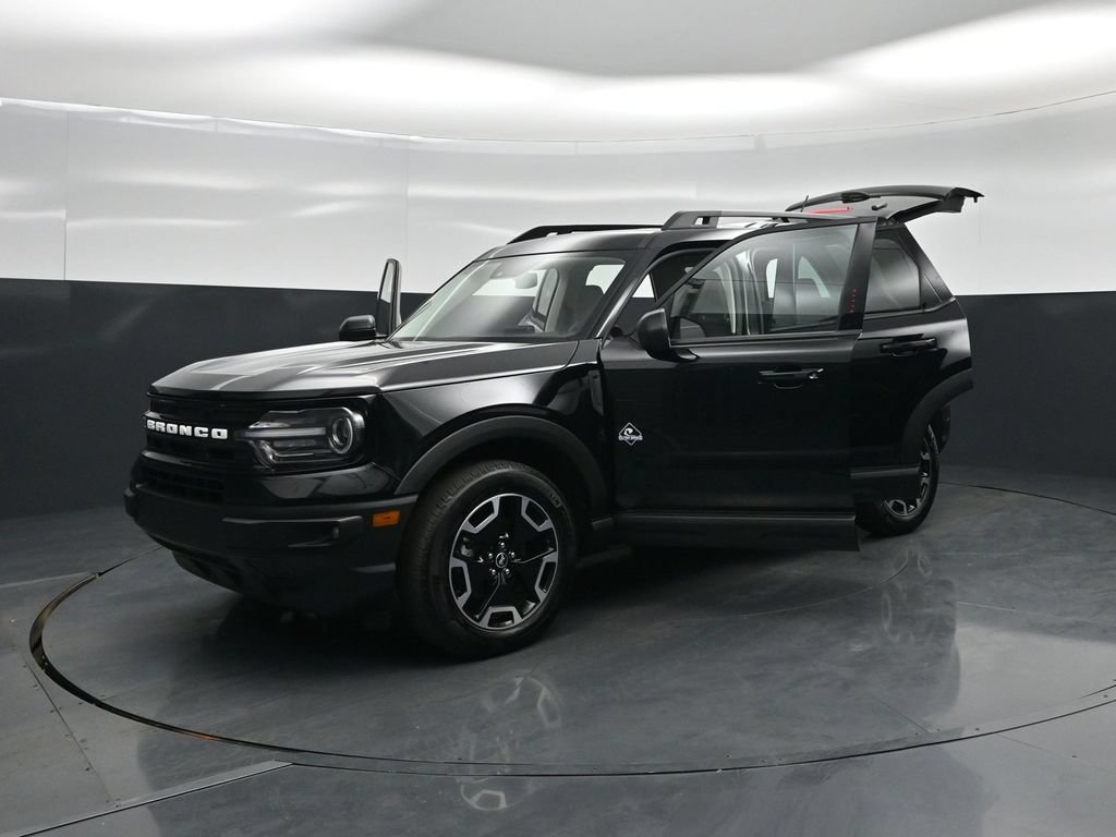 Certified 2023 Ford Bronco Sport Outer Banks w/ Tech Package AWD/4WD image 30