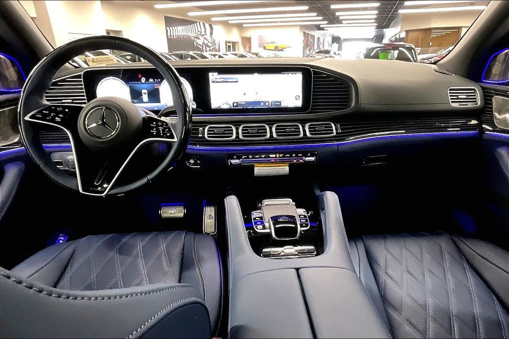 New 2026 Mercedes-Benz Maybach GLS 600 4MATIC image 5