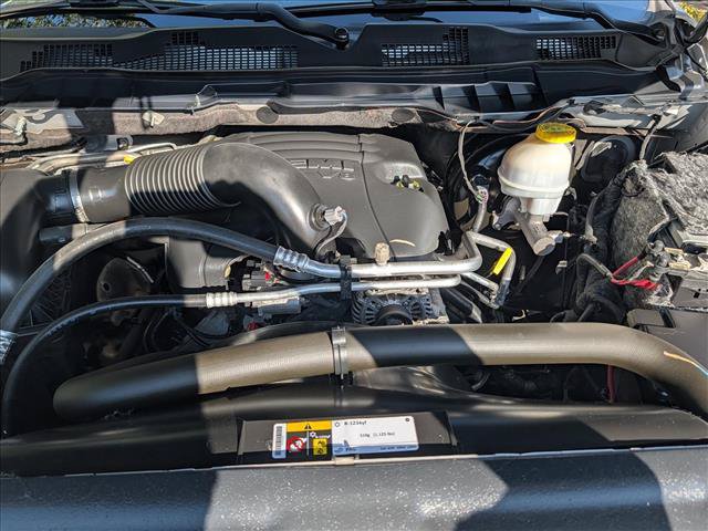 Used 2017 RAM 1500 ST w/ SXT Appearance Group AWD/4WD image 12