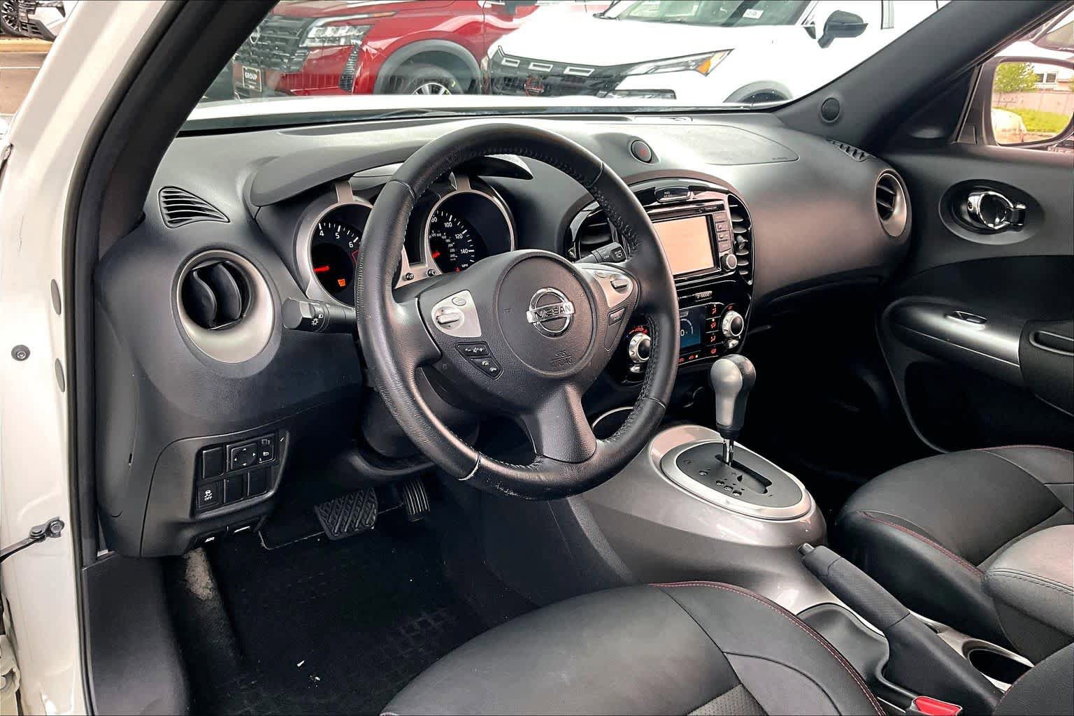Used 2016 Nissan Juke SL FWD image 18